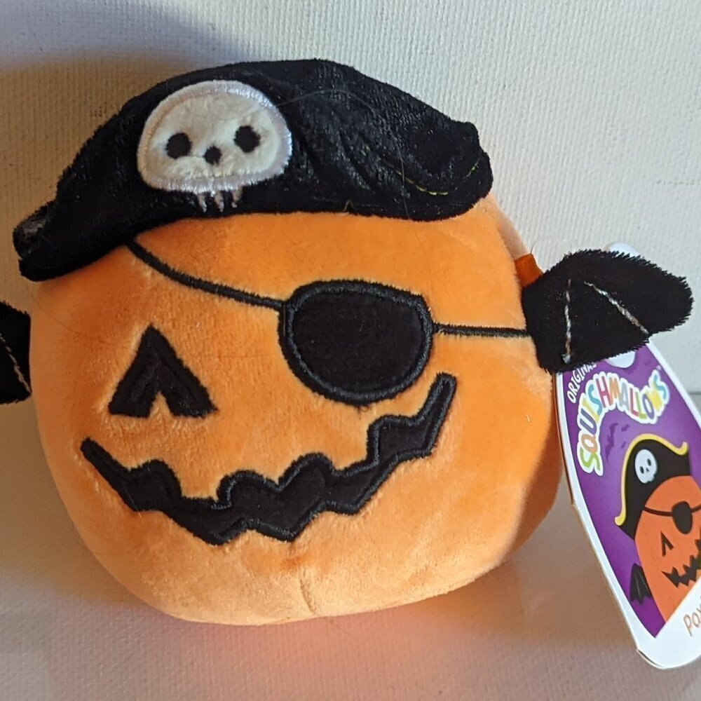 NWT 4" Paxton Pirate Pumpkin Jack O' Lantern Squishmallows Halloween Goth Plush